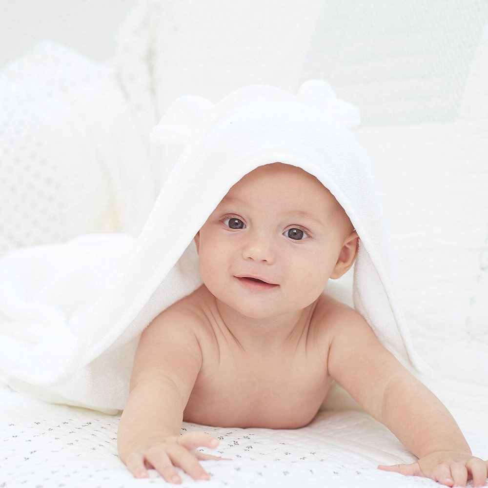 Tutorial: Cómo hacer una toalla de baño para bebé con capota